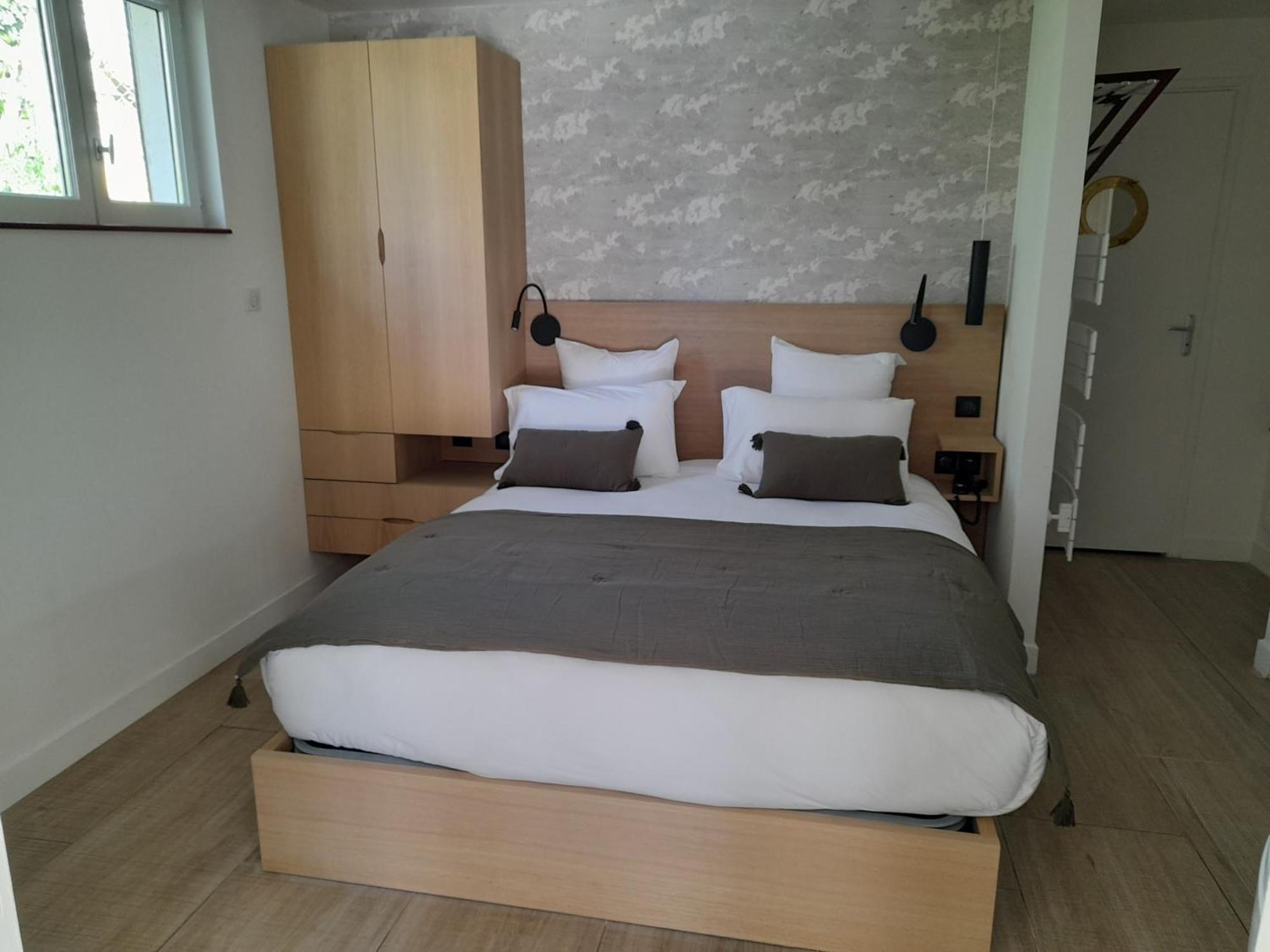 Hotel L'Albatros Saint-Trojan-les-Bains Εξωτερικό φωτογραφία