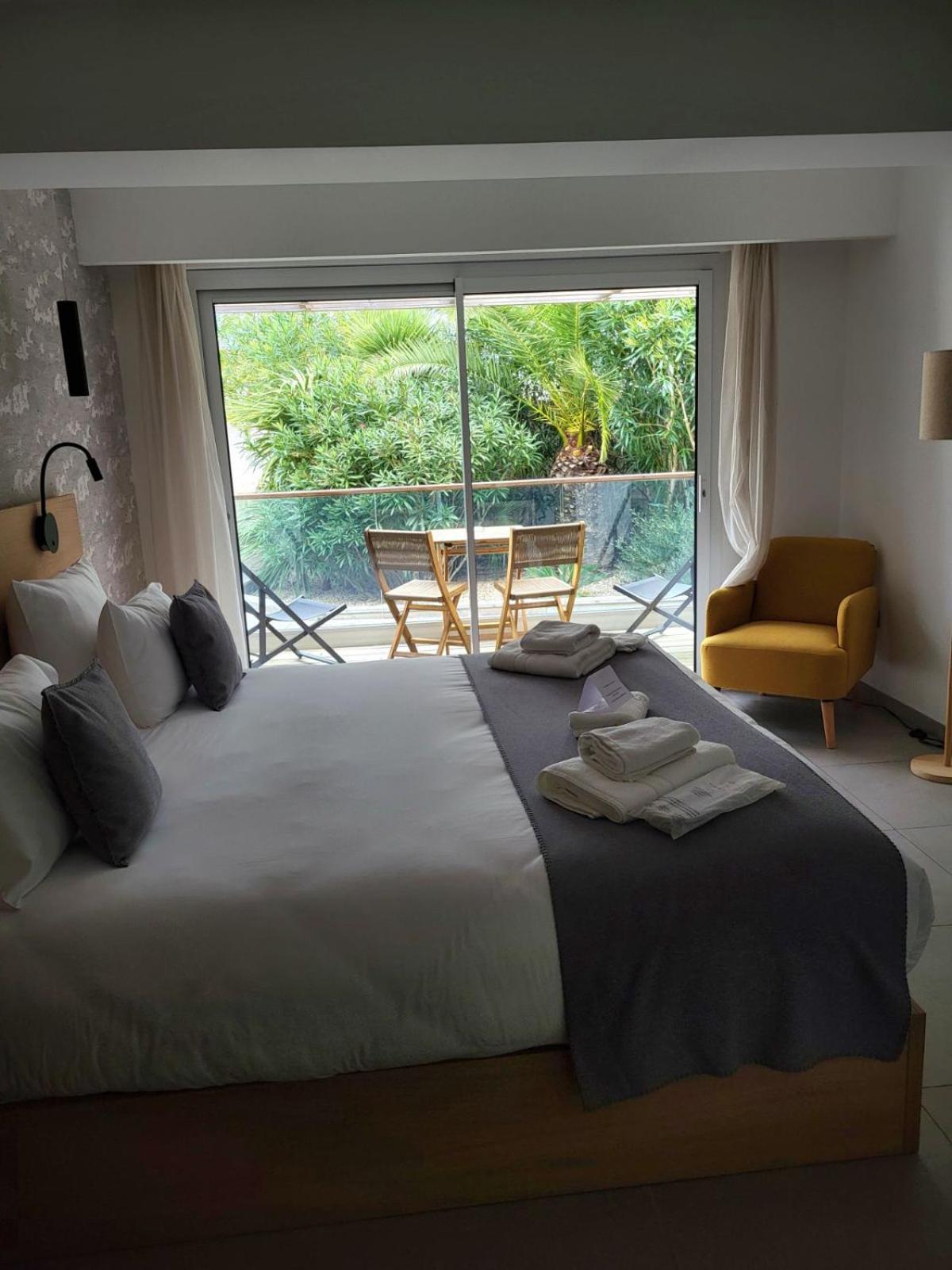 Hotel L'Albatros Saint-Trojan-les-Bains Εξωτερικό φωτογραφία